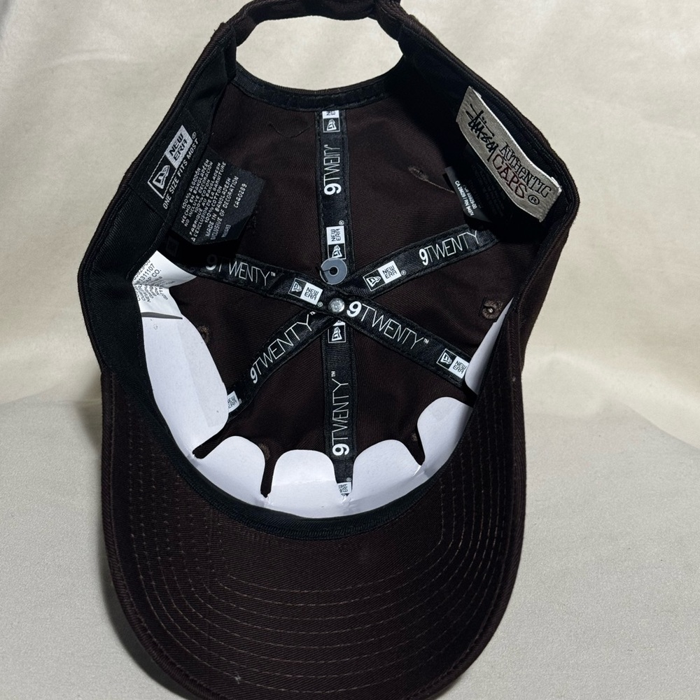 Stussy Dark Brown Cap with White Logo - Picture 4 of 4